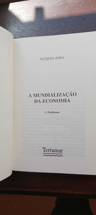 Colecção Questões de Economia (Terramar, 1997)