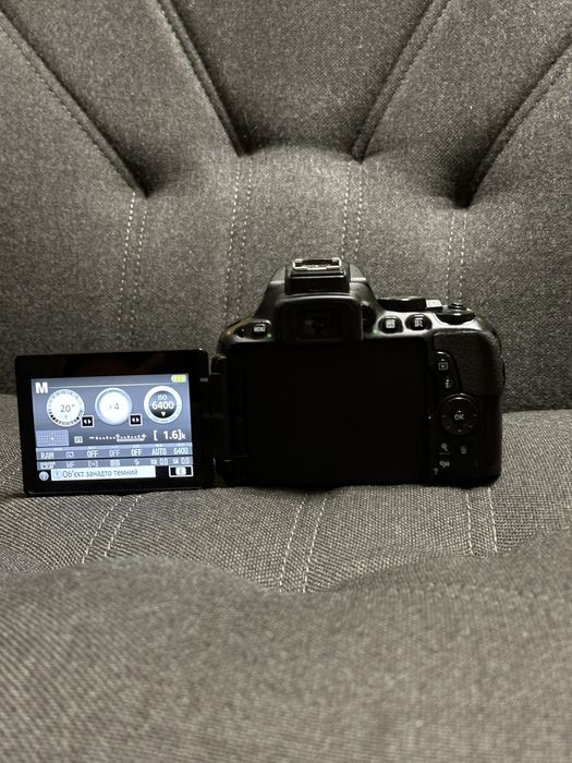 Фотоапарат Nikon D5500 + обєктив tamron 55-200mm