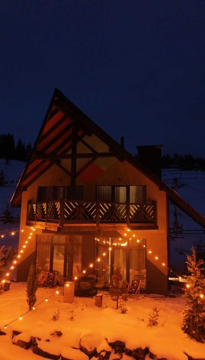 Продаю сучасний котеджний комплекс в серці Карпат! Працюючий бізнес.