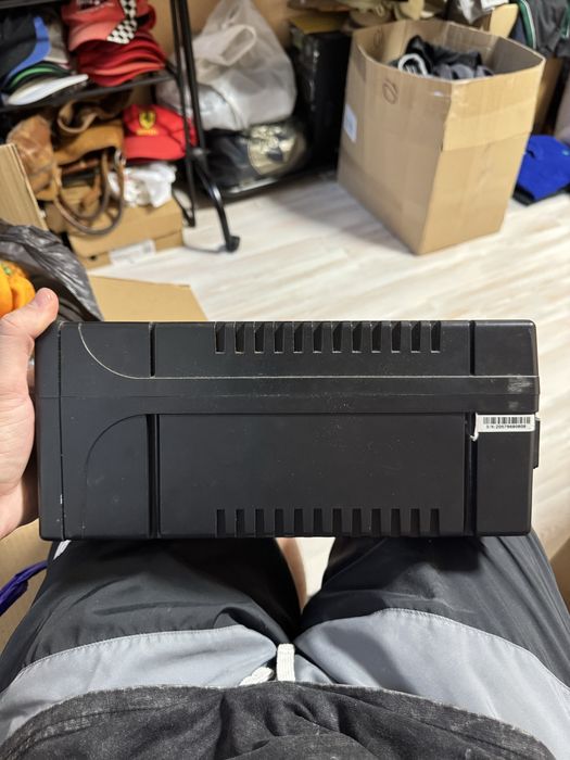 Powercom BNT-600A безперебійник UPS упс, працює без проблем