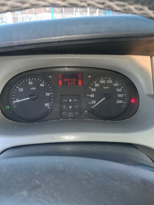 Рено трафік 2006р пасажир