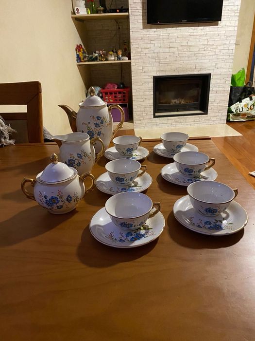 Tea Sets424444636924497924