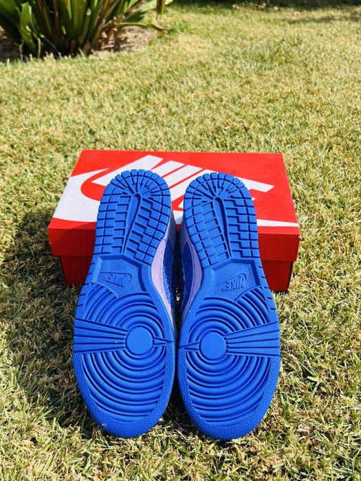 Nike Dunk Low SE “Hydrangeas”