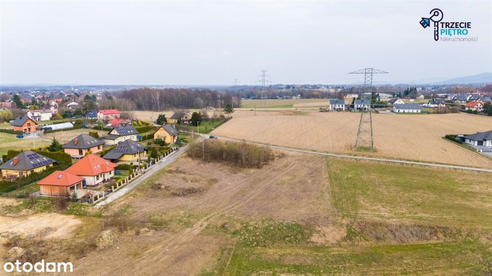 Działka w spokojnej okolicy - Hałcnów