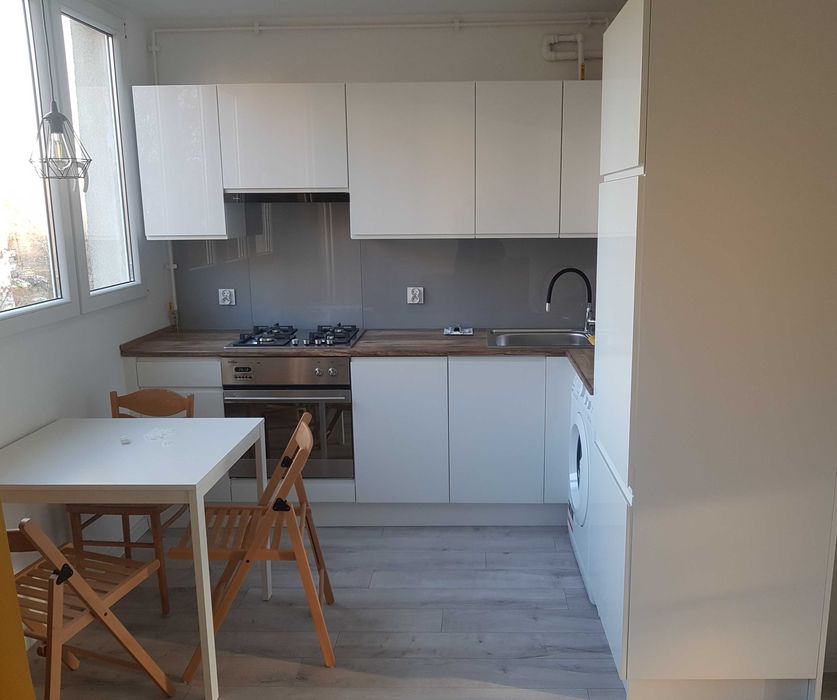 Jasne 3 pokojowe/ po remoncie/ okolice Legnickiej