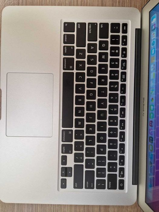 MacBook Air 13(2014 рік)A1466 EMC2632(i5-4260U/4Gb/128Gb/6+ годин)