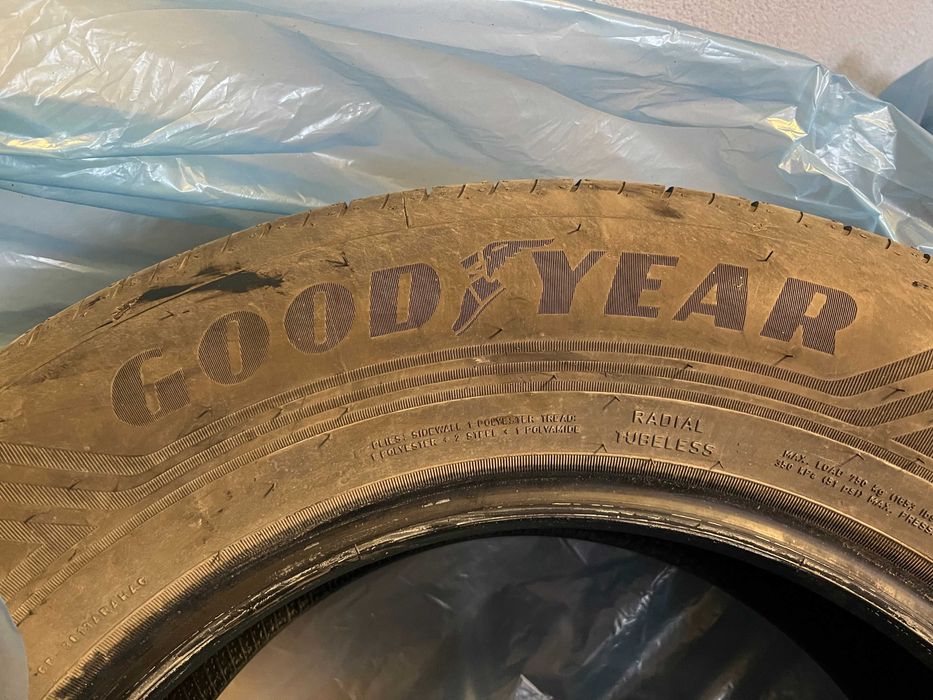 Opony letnie jak NOWE GoodYear Efficientgrip Cargo 2 215/65/R16 98h