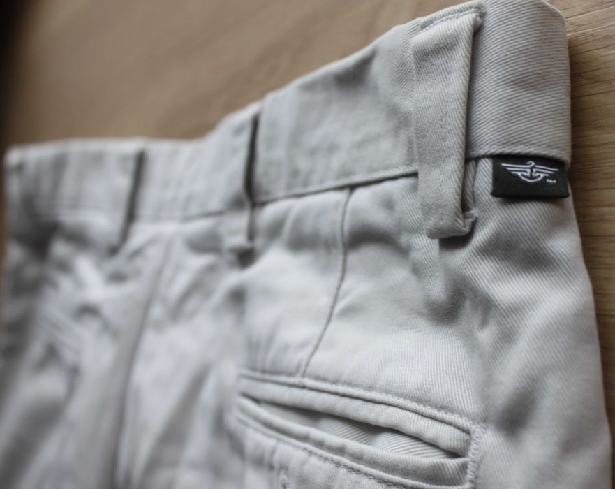 Calças Dockers Classic Fit Flat Front Chino vintage