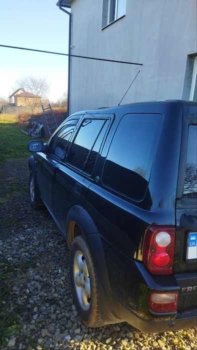 Легковий автомобіль Land Rover