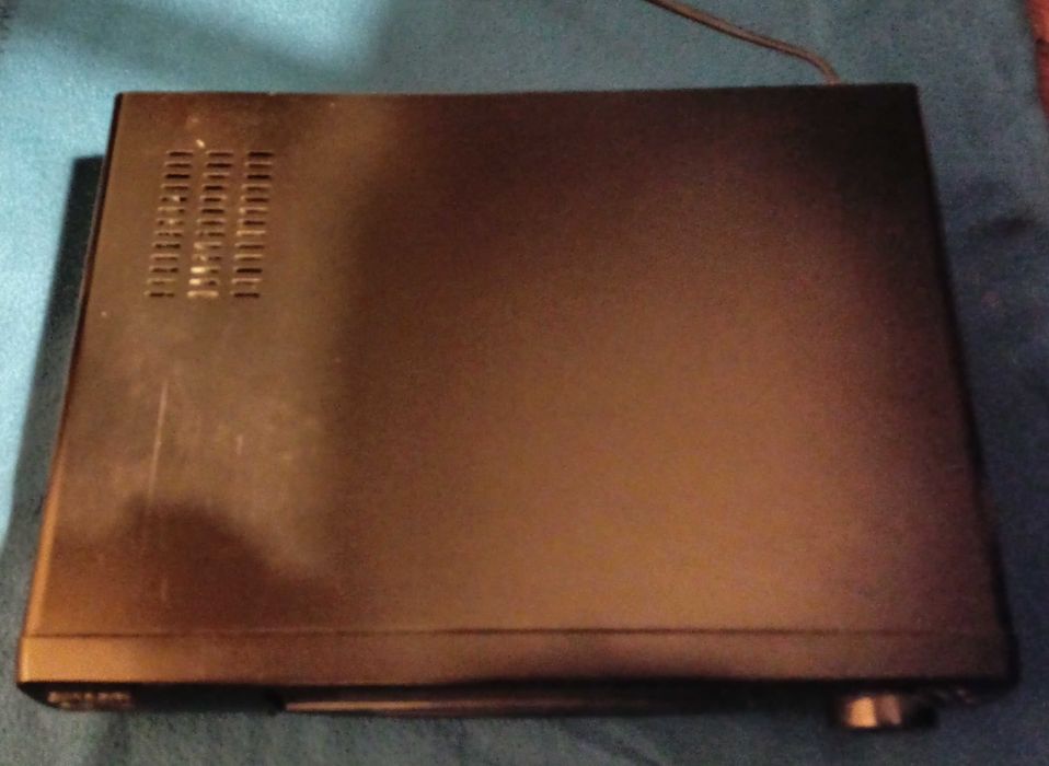 Magnetowid Sharp VC-M210BM
