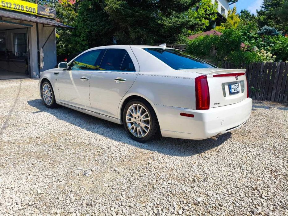 Cadillac STS białą perła, jasny środek, 1 właściciel w PL