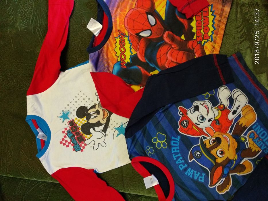 Пакет одежды на 3-5 лет