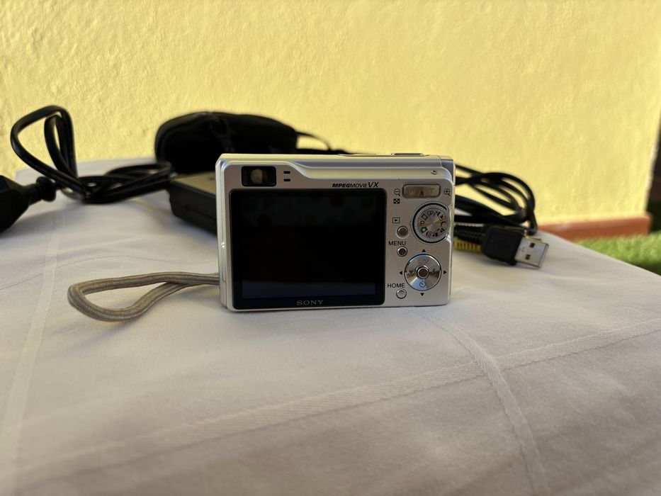 Câmara Digital Sony DSC-W90