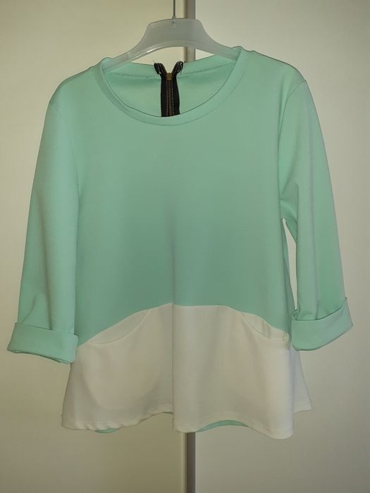 Bluzeczka zielona biala M