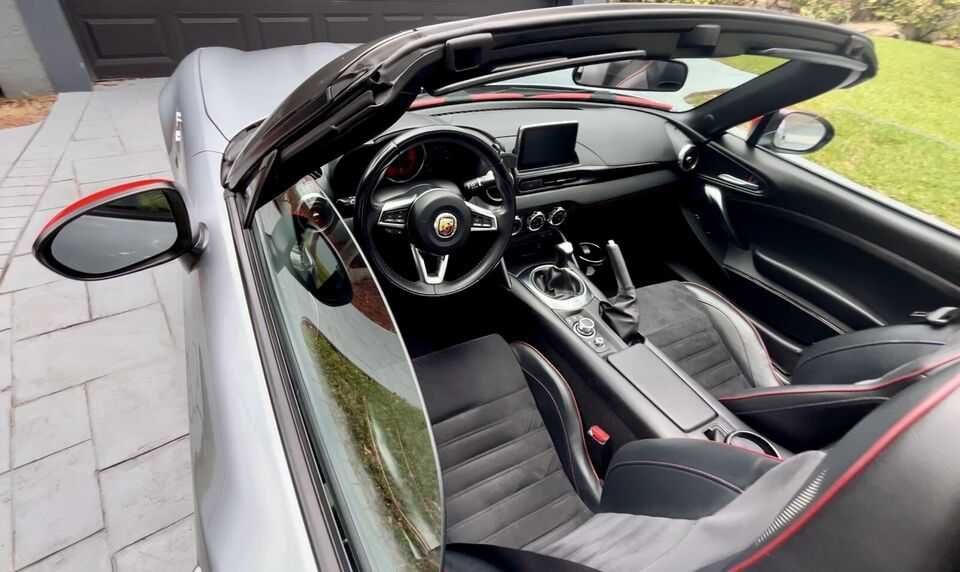 2018 Fiat 124 Spider ABARTH