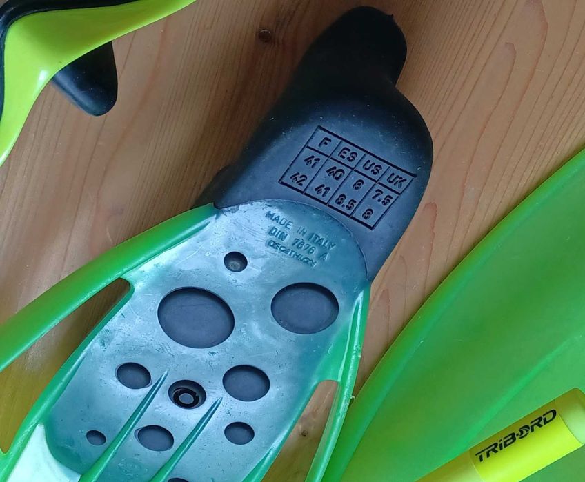Płetwy do snorkelingu zestaw: płetwy maska fajka Tribord Decathlon