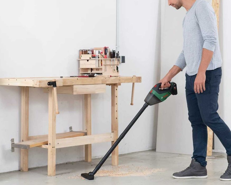 BOSCH Odkurzacz Ręczny UniversalVac 18V Do Samochodu I Domu BEZPIECZNY