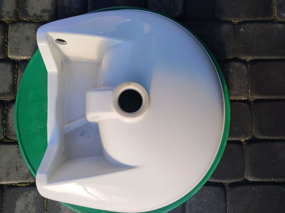 Umywalka firmy Cersanit