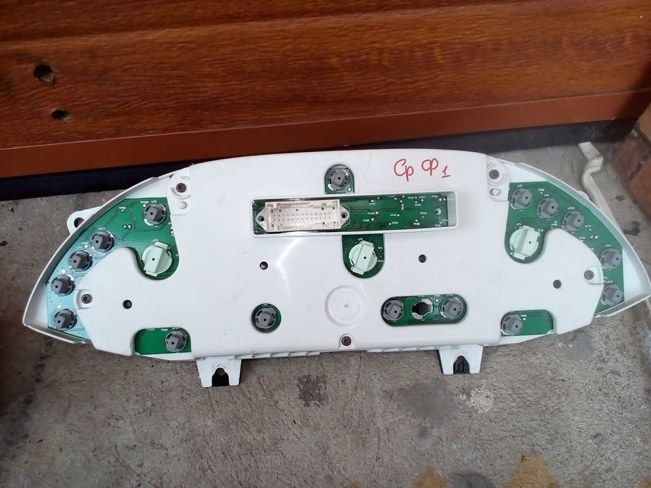 Панель приладів щиток Фокус Мк1 98AP-10841-BC