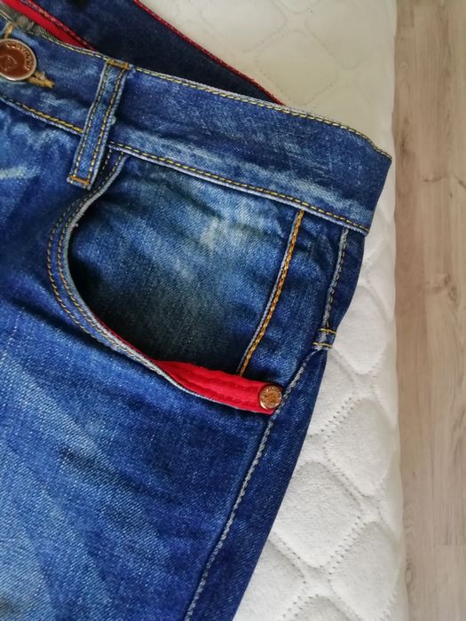 Оригінальні чоловічі джинси DSQUARED