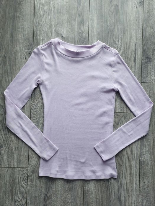 Liliowa lawendowa bardzo elastyczna bluzka z długim rękawem