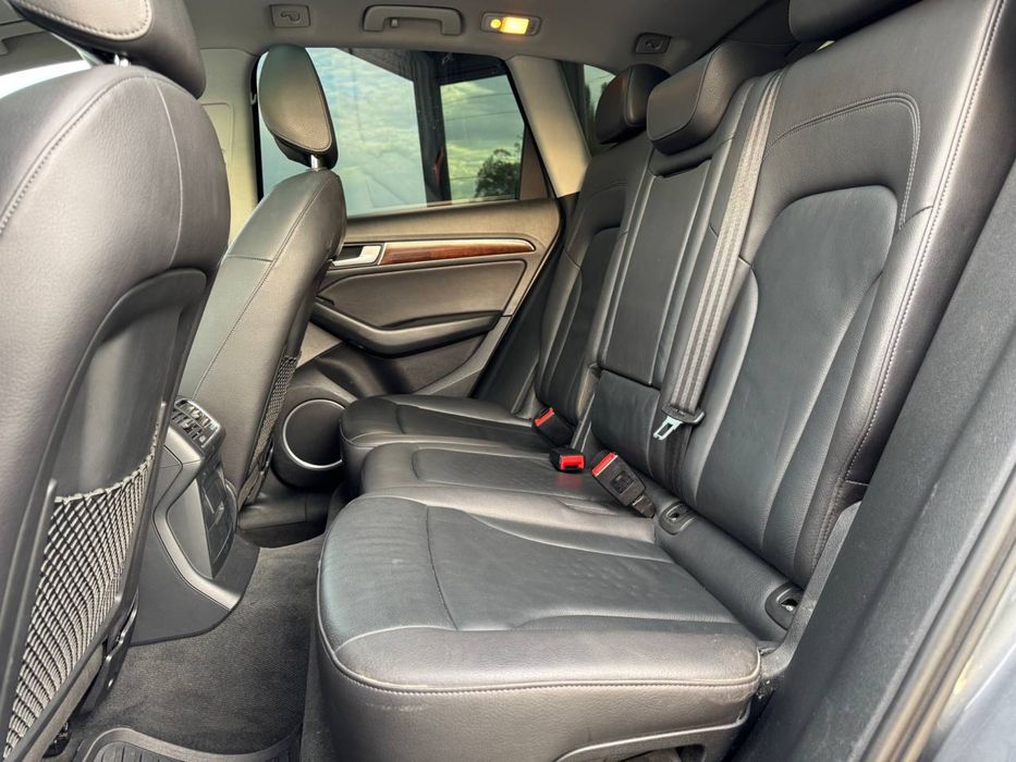 AUDI Q5 premium plus S-Line