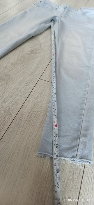 Rurki błękitne damskie r. 28. Gina Tricot