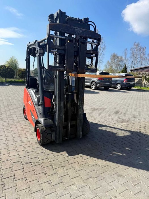 Вилковий навантажувач Linde H20T газ, Triplex 5.45 м, бічне зміщення, позиціонер вил, 2017 рік