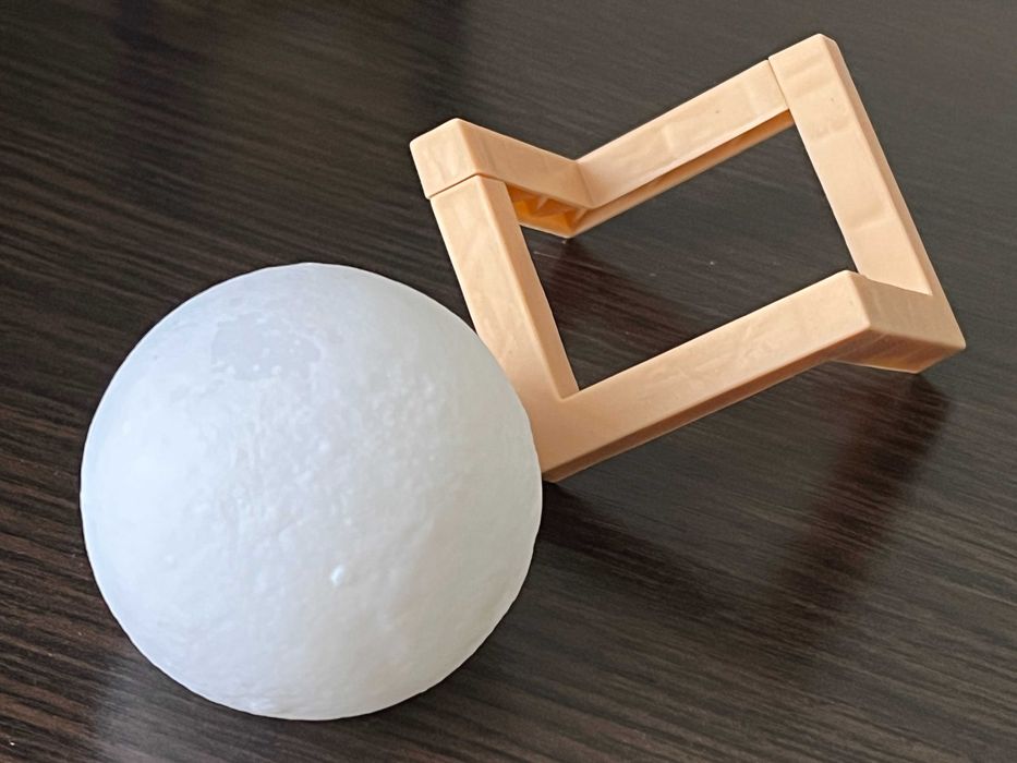 Нічник, місячне сяйво