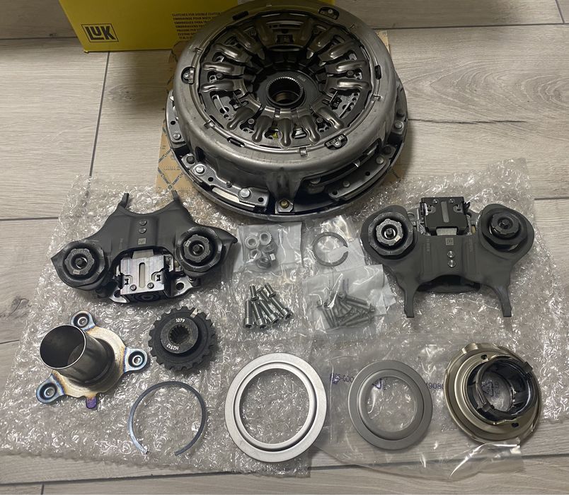 сцепление ford focus 3 fiesta щеплення  СЦЕПЛЕНИЯ 602000800 powershift