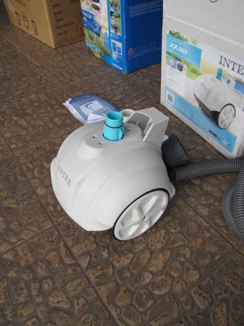 Odkurzacz basenowy do basenu półautomatyczny INTEX ZX50
