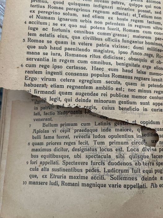 Liwiusz - Dzieje rzymskie (po łacinie)