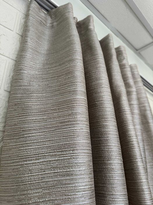 Штора сіра срібляста | ширина 1,5 м | тканина та пошиття на замовлення
