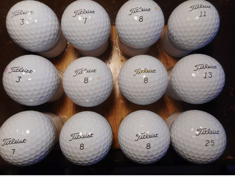 Golfe bolas Marcas Srixon, Callaway, TaylorMade, Titleist.