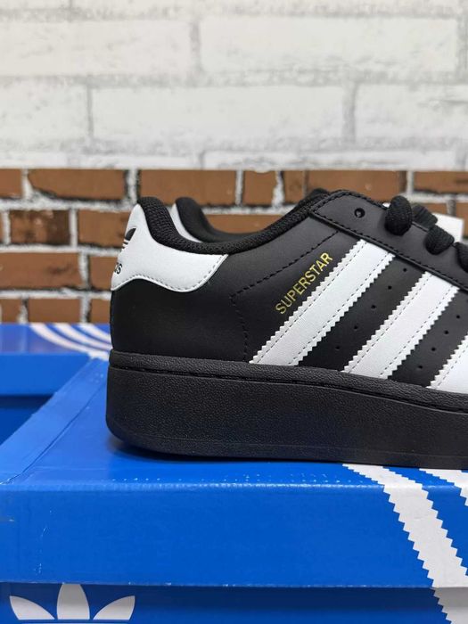 adidas original SUPERSTAR R.43