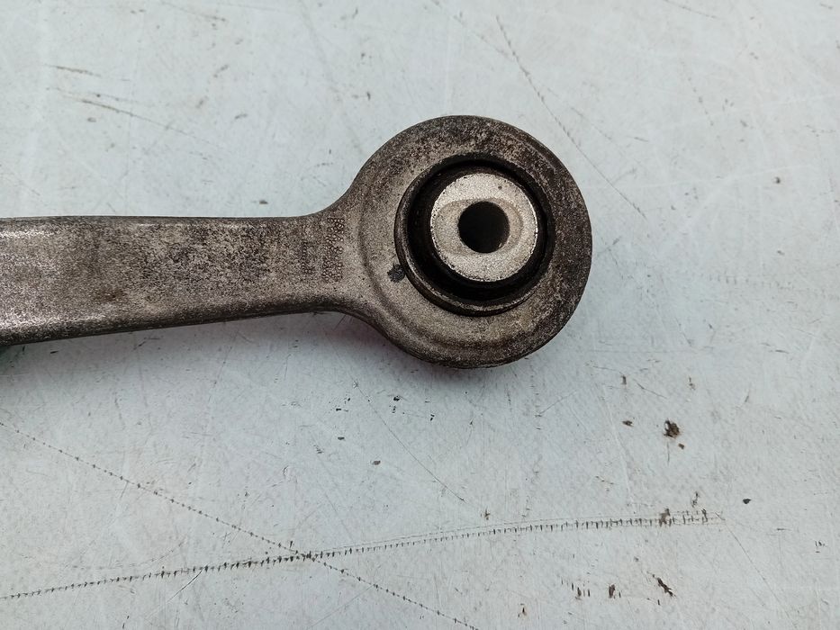 Braço de suspensão trás esquerdo MERCEDES-BENZ GLE (V167)