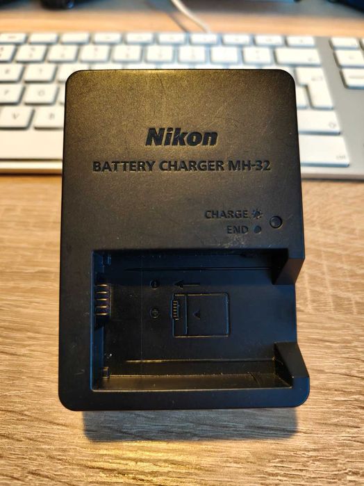 Oryginalna ładowarka sieciowa NIKON MH-32 + bateria gratis