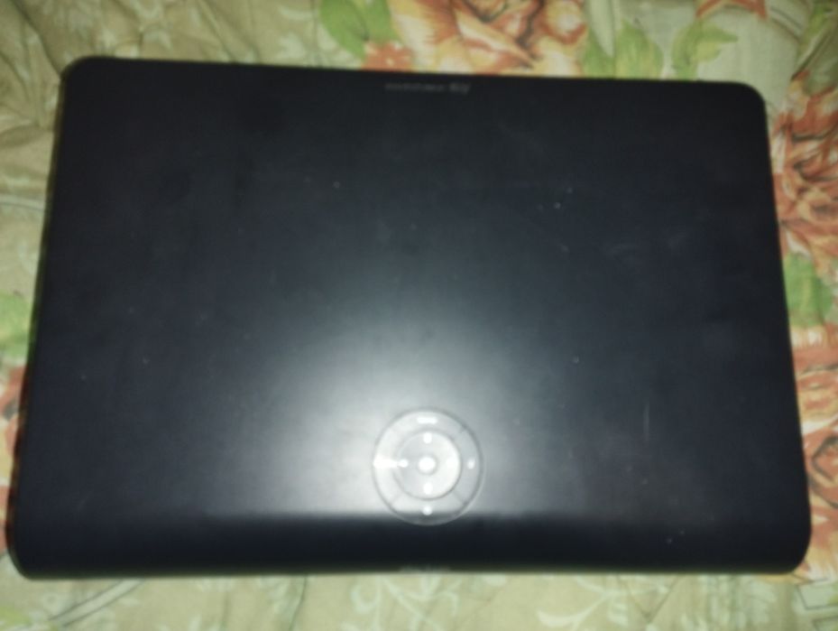 Спутниковый ресивер для ТВ SKY + HD SATELLITE RECEIVER BOX 500GB AMSTR