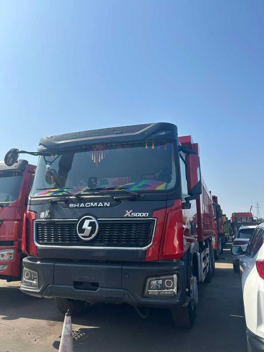 Самосвал  б/у  HOWO из Китая