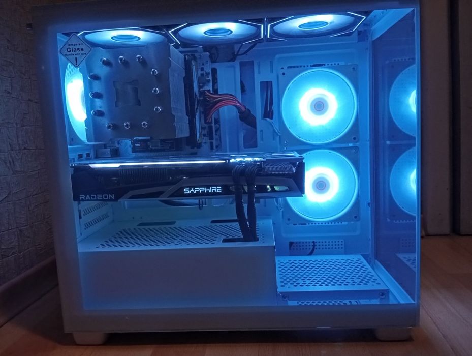 AM4 Ryzen 5 5600 4450Mhz /32gb ddr4/RX 6800XT 16gb/ssd m2 512gb/650w