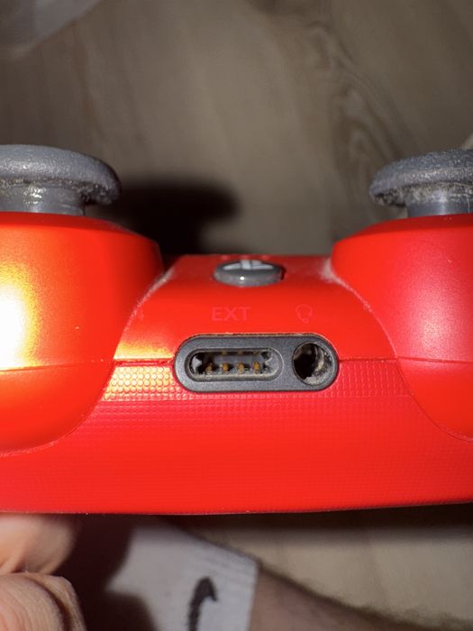 Dual Shock 4 Mało używany