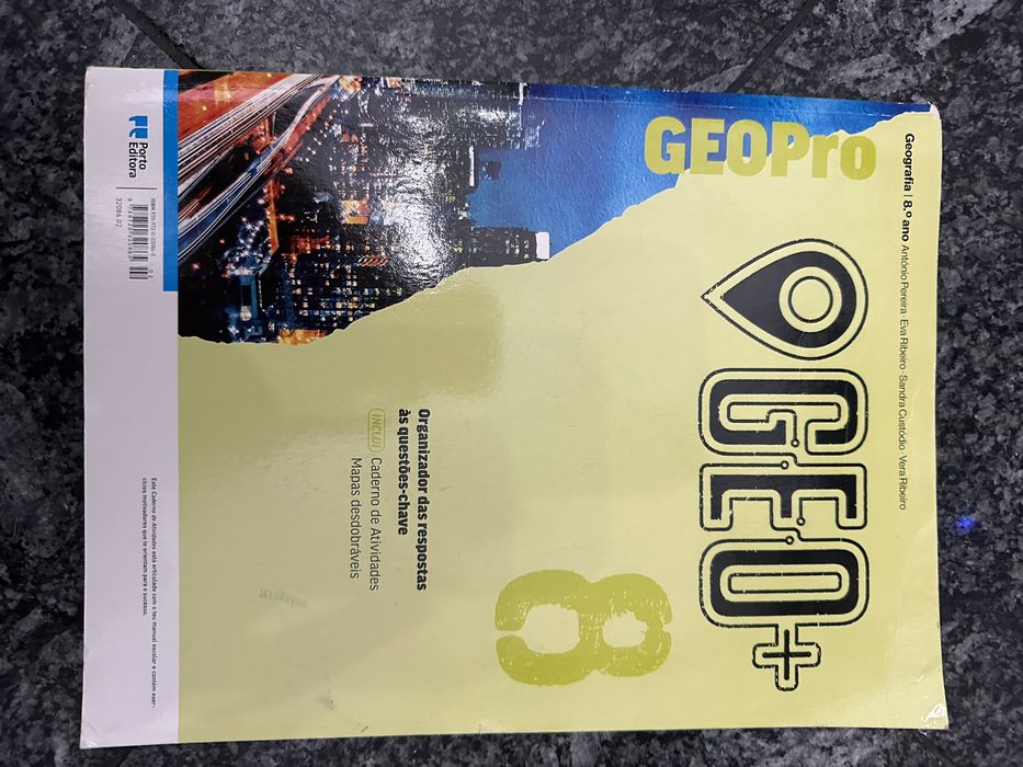 Livros escolares 8.º ano