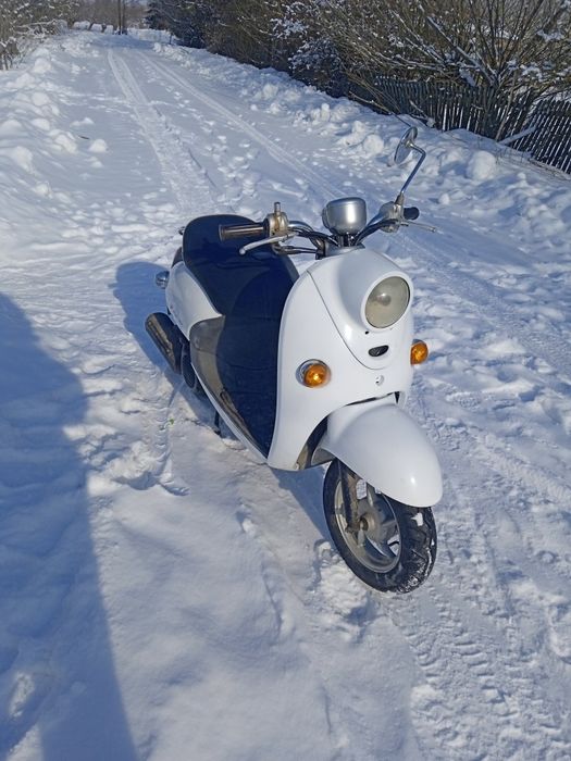 Продам скутер  ямаха віно