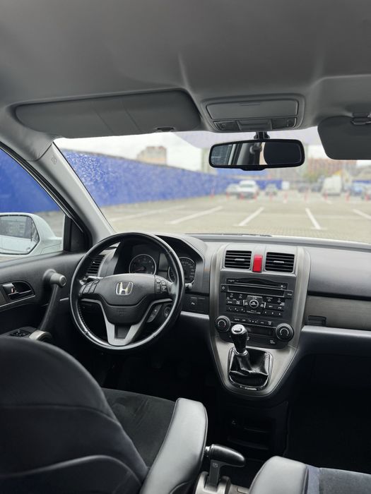 Honda cr-v 2012 року