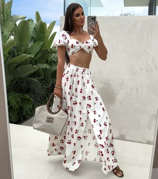 Летний костюм с юбкой в пол