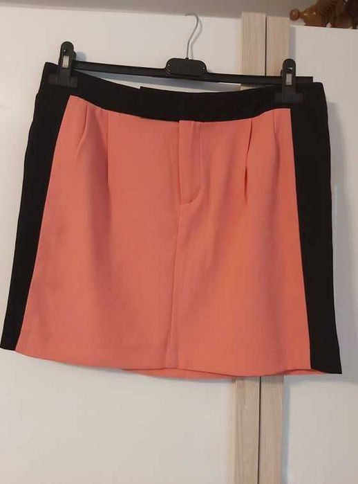 Sprzedam spódniczkę L(40)