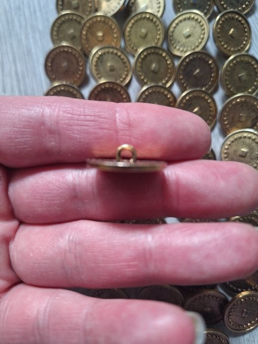 Guziki w stylu vintage