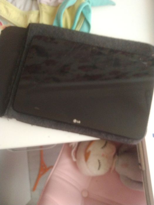 Продам планшет lg