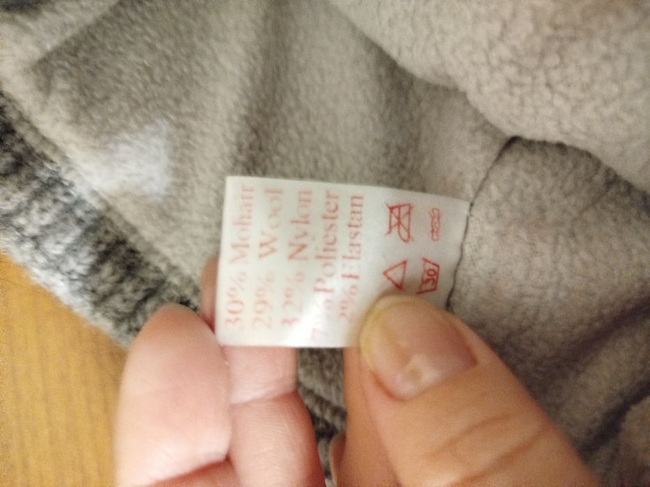 Шапка жіноча тепла