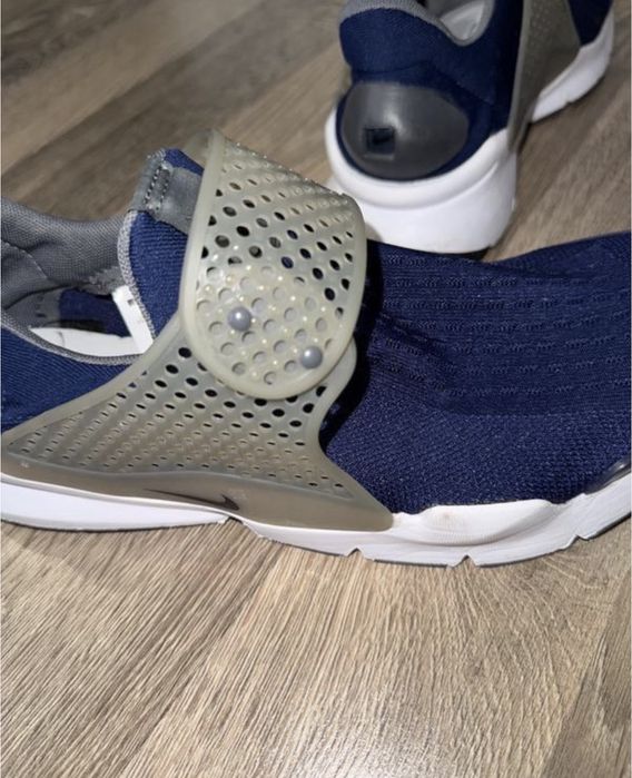 Кросівки Nike Розмір 41